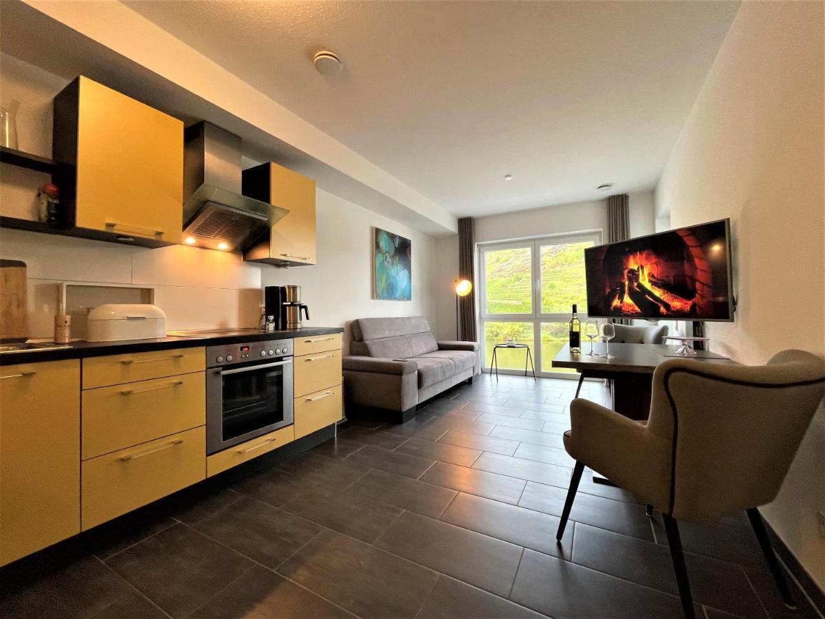 Moselpromenade Villa Moselufer, Panorama & Burg Cochem Blick, Netflix, Balkon 외부 사진